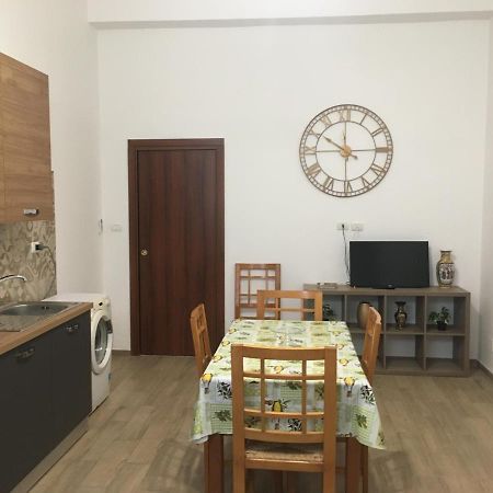 דירות קטאניה "Casa Sole" מראה חיצוני תמונה